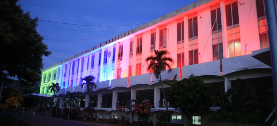 República Dominicana se iluminó con los colores de la bandera de Colombia en la conmemoración del 7 de Agosto, Día de la Batalla de Boyacá