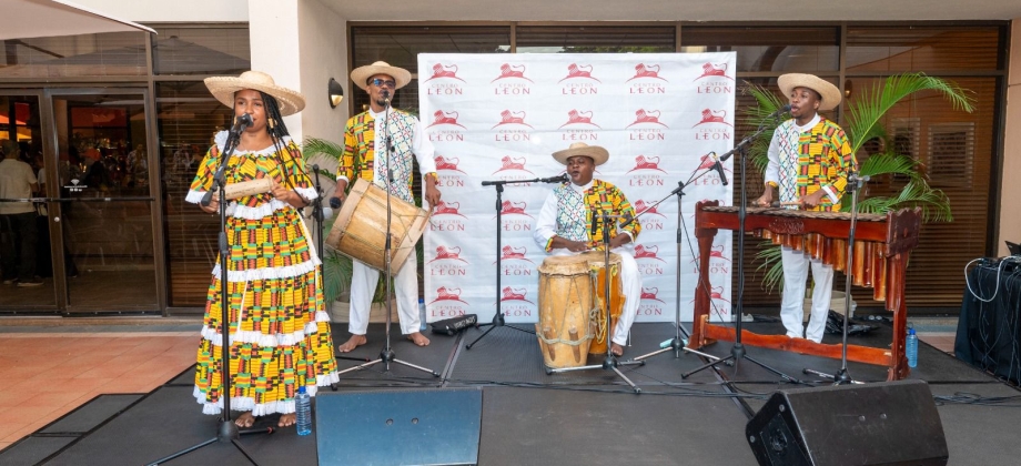 Colombia y República Dominicana celebran su conexión cultural al ritmo de la marimba a través de la actividad cultural  “Al Son de la Marimba en el Caribe Dominicano”