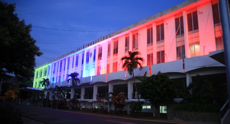 República Dominicana se iluminó con los colores de la bandera de Colombia en la conmemoración del 7 de Agosto, Día de la Batalla de Boyacá